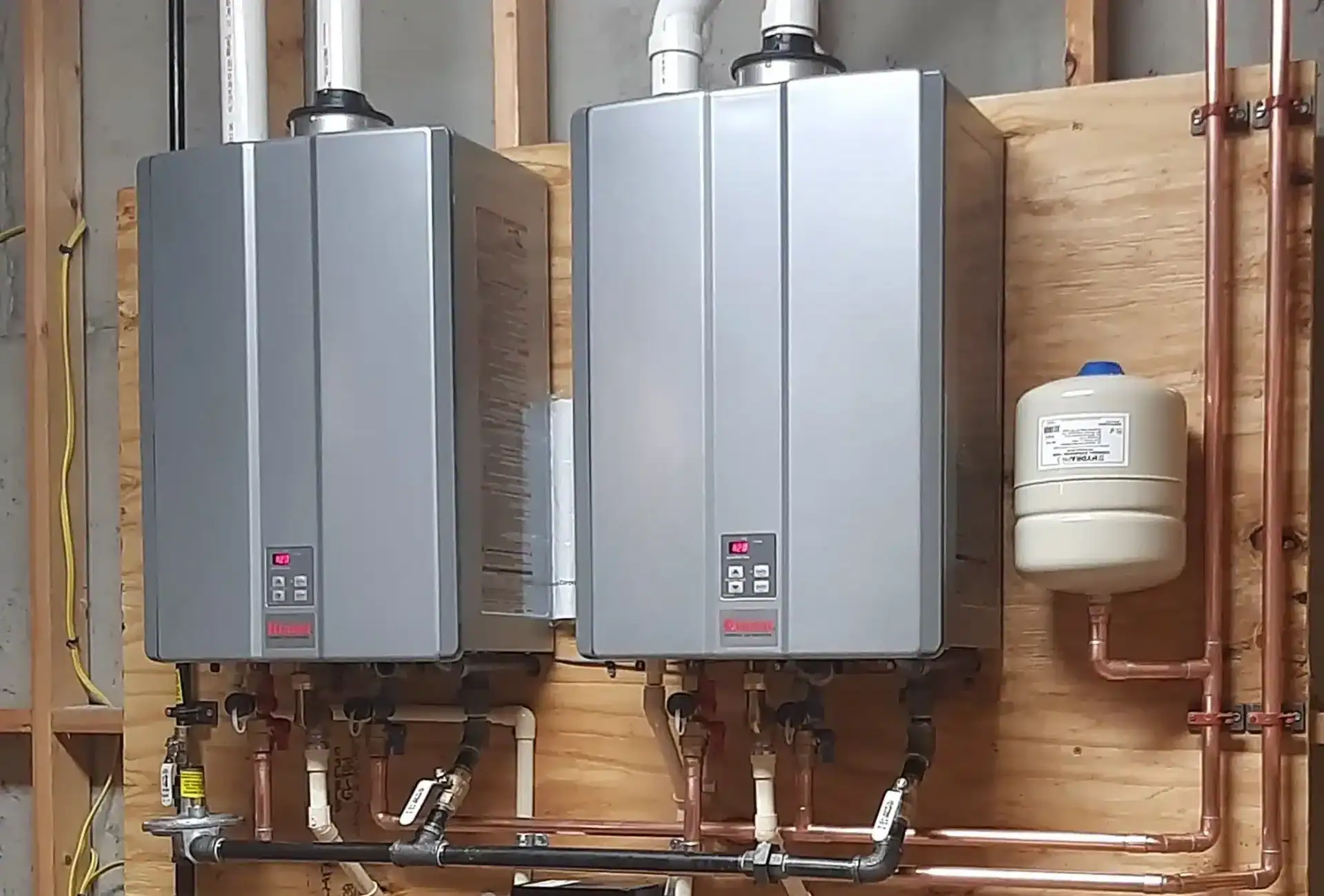 Tankless-Water-Heater-Services