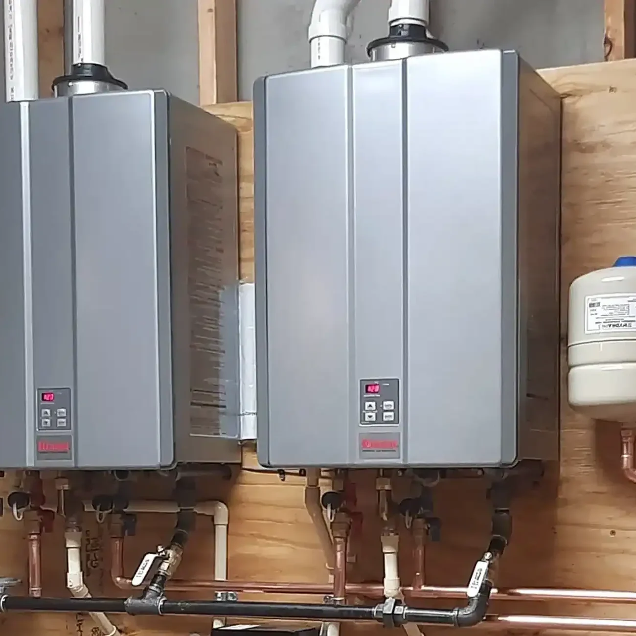 Tankless-Water-Heater-Services