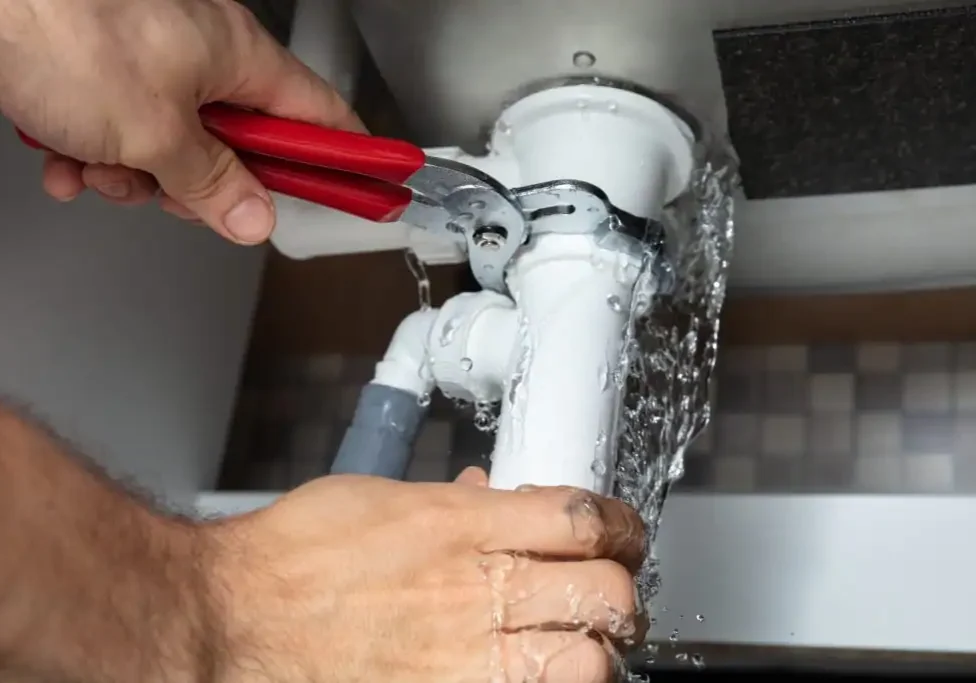 Water-Leak-Repair-2